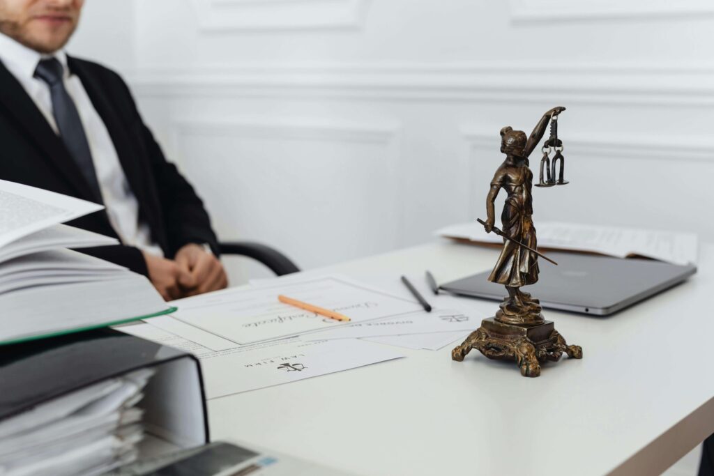 commercial lawyer